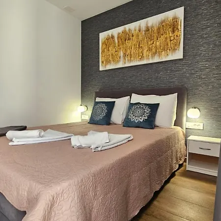 Casa Mili - Ante & Marta Jezera