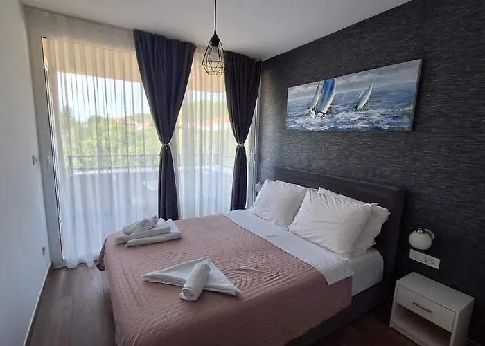 Casa Mili - Ante & Marta * Jezera